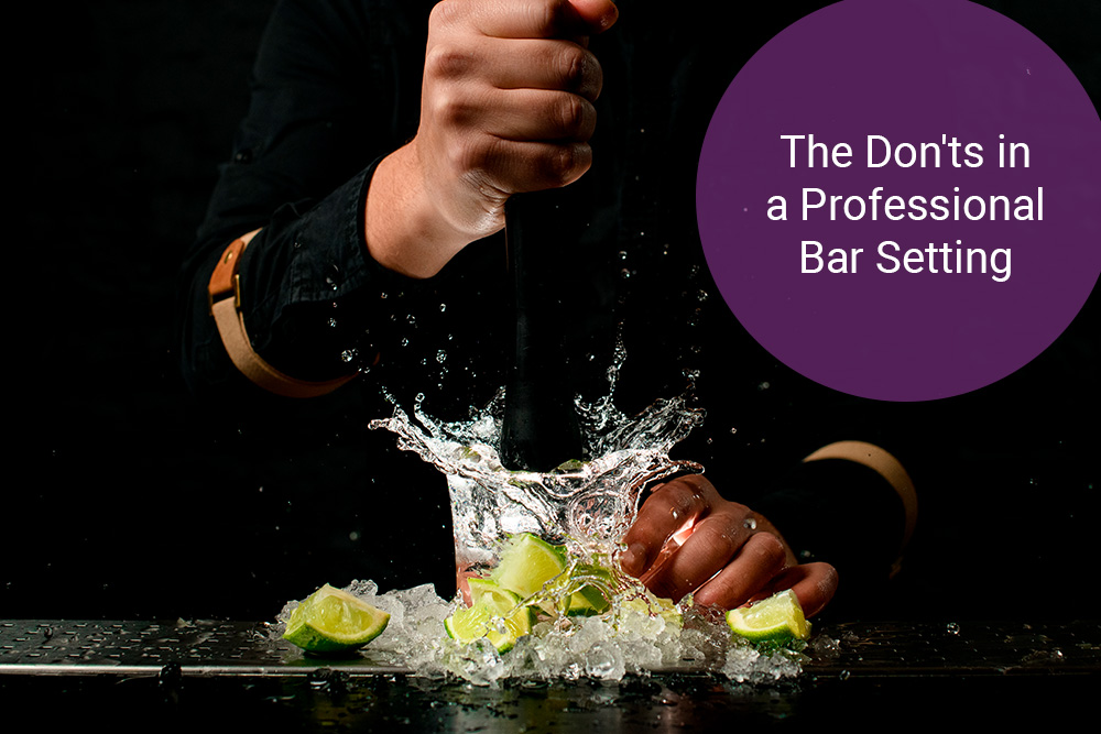 Bar-Mixer-Etiquette-Dos-and-Donts-in-a-Professional-Setting