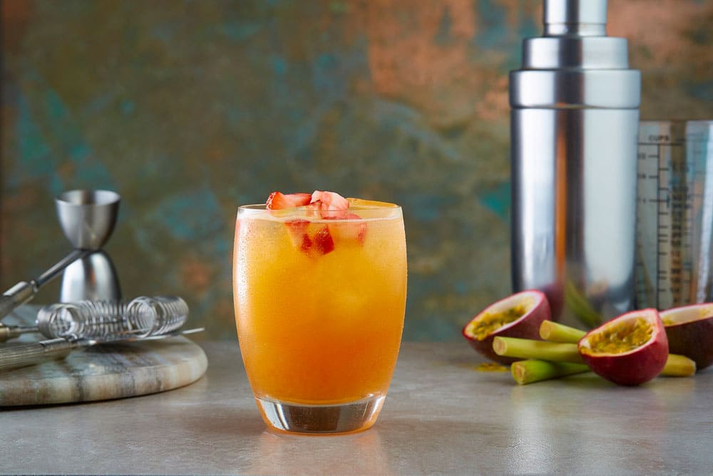 passionfruit-lemongrass-cocktail